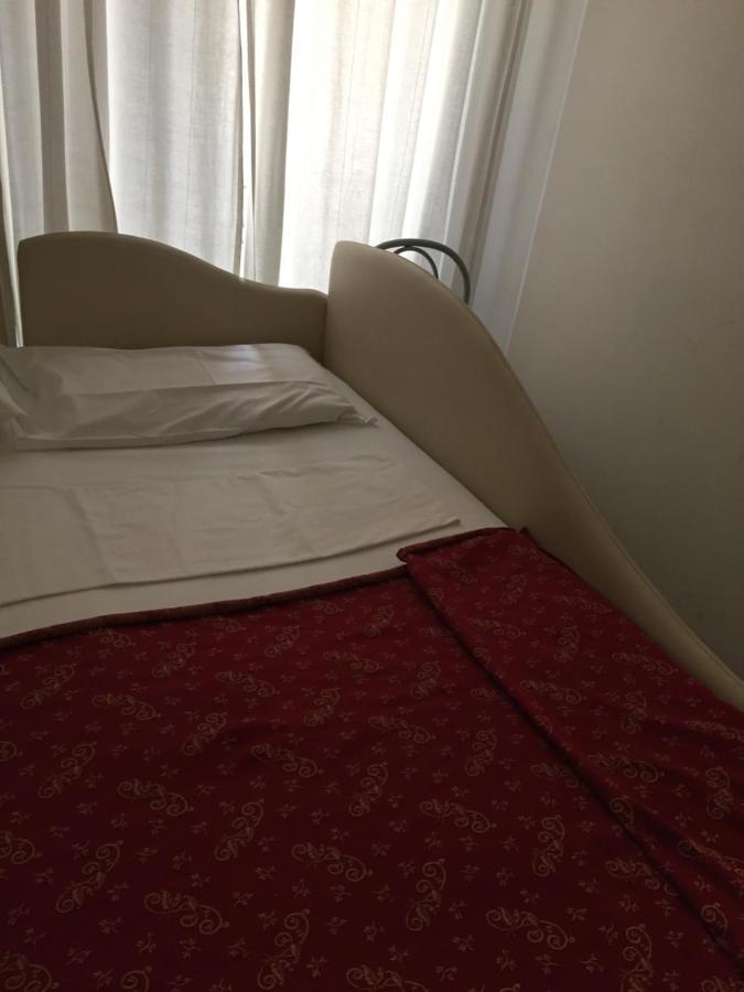 Bed and Breakfast Blue Whale Рим Экстерьер фото