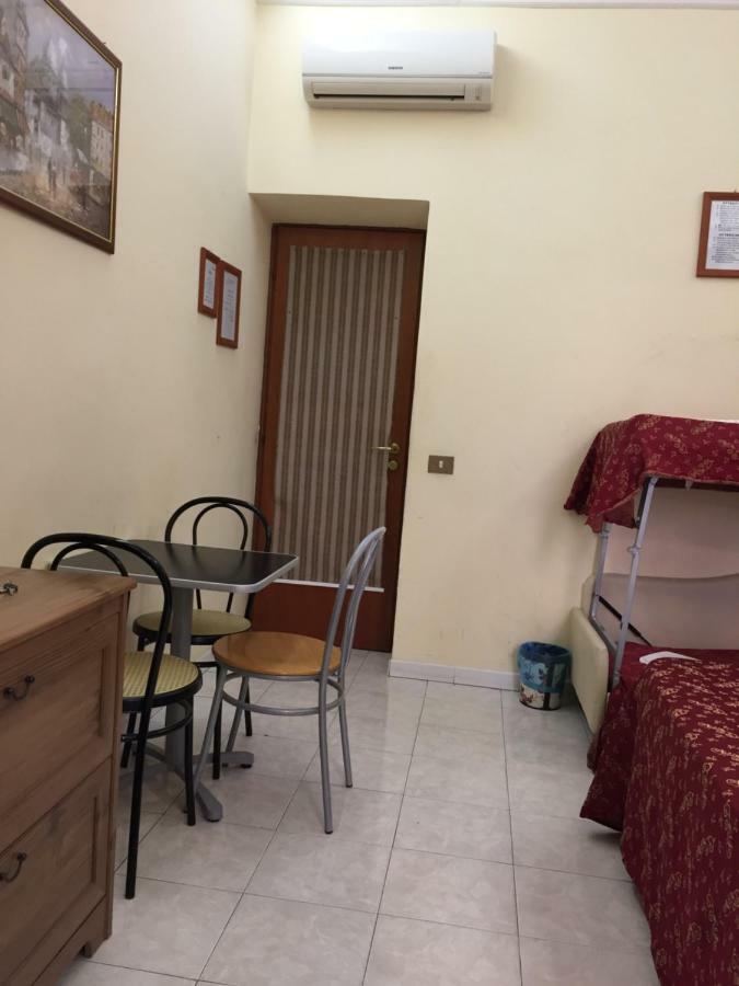 Bed and Breakfast Blue Whale Рим Экстерьер фото