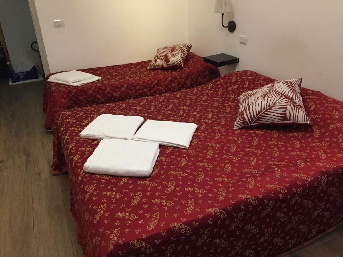 Bed and Breakfast Blue Whale Рим Экстерьер фото