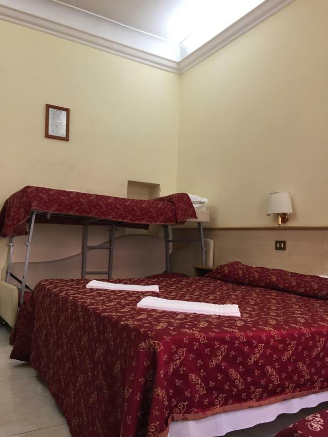 Bed and Breakfast Blue Whale Рим Экстерьер фото