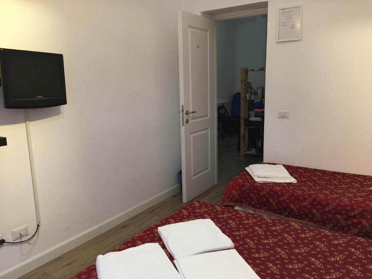 Bed and Breakfast Blue Whale Рим Экстерьер фото